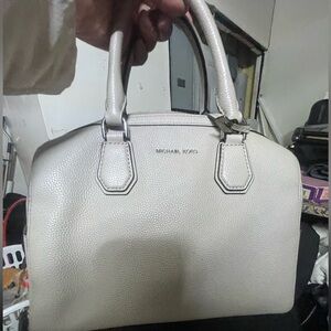 Micheal kors bag